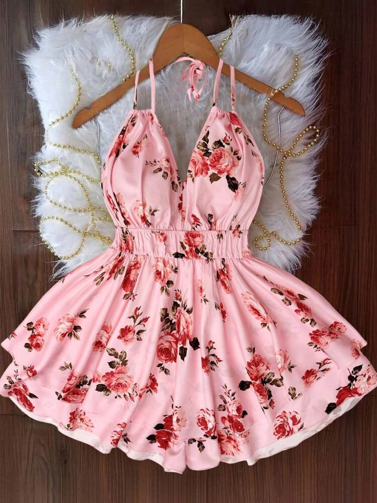 Sweetra Plus Size Women's Backless Vacation Floral Print Camisole Romper With Double Hem | SHEIN