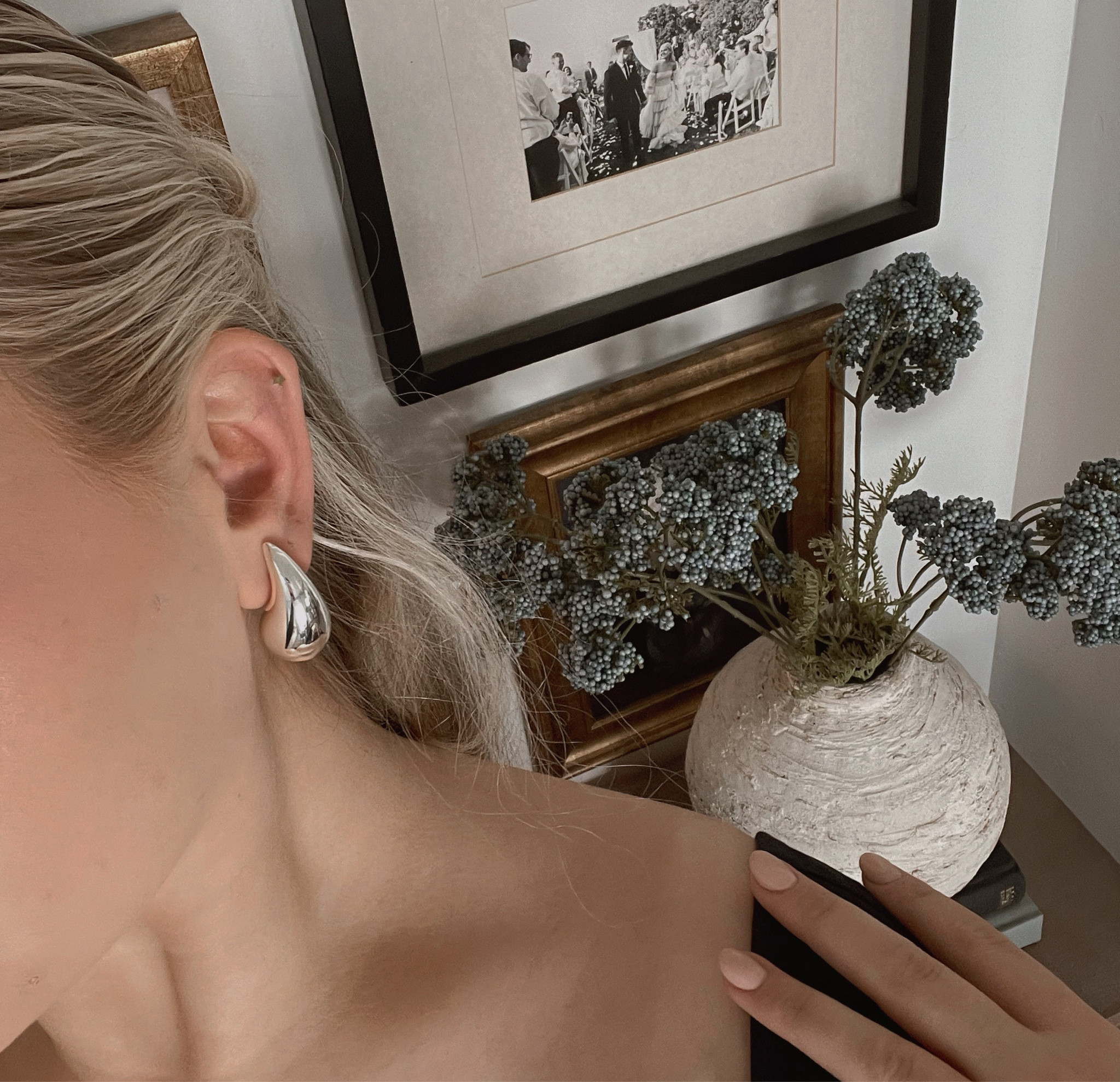 Best Bottega Amazon Dupes!

Comes in silver & gold! 

#LTKFind #LTKSeasonal #LTKsalealert