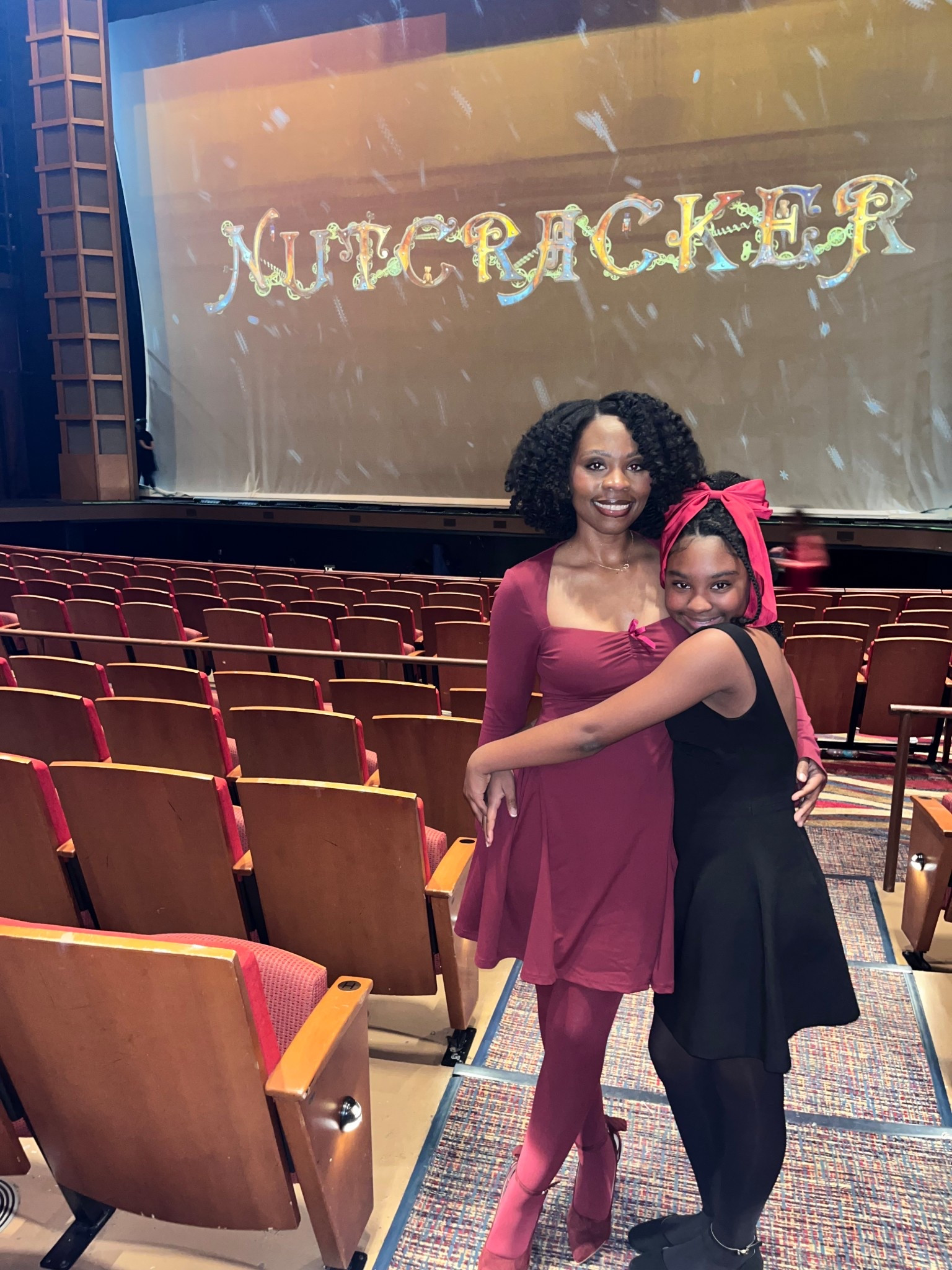 The Nutcracker Ballet 🩰 

#LTKHoliday #LTKmomlife #LTKSeasonal