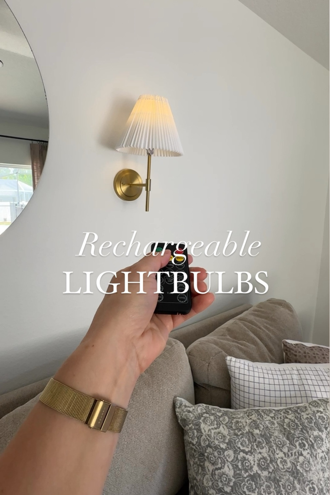 Rechargeable lightbulbs easy setup in about 30 seconds! 

These came charged with several different color settings. 


Sconces like these do not work with your standard screw in lamp bulb so I HIGHLY recommend going with these specific bulbs. I spent hours finding the perfect sconce/ lightbulb combo to take the guesswork out!




#rechargeablughtbulbs #nonwiredlights #nowirelights #lightbulbs #chandelierlightbulbs 
#sconces #amazon #pleatedsconces #brasssconces #homedecor #homestyling #neutralhome #organichome #modernhome

#LTKFindsUnder50 #LTKHome