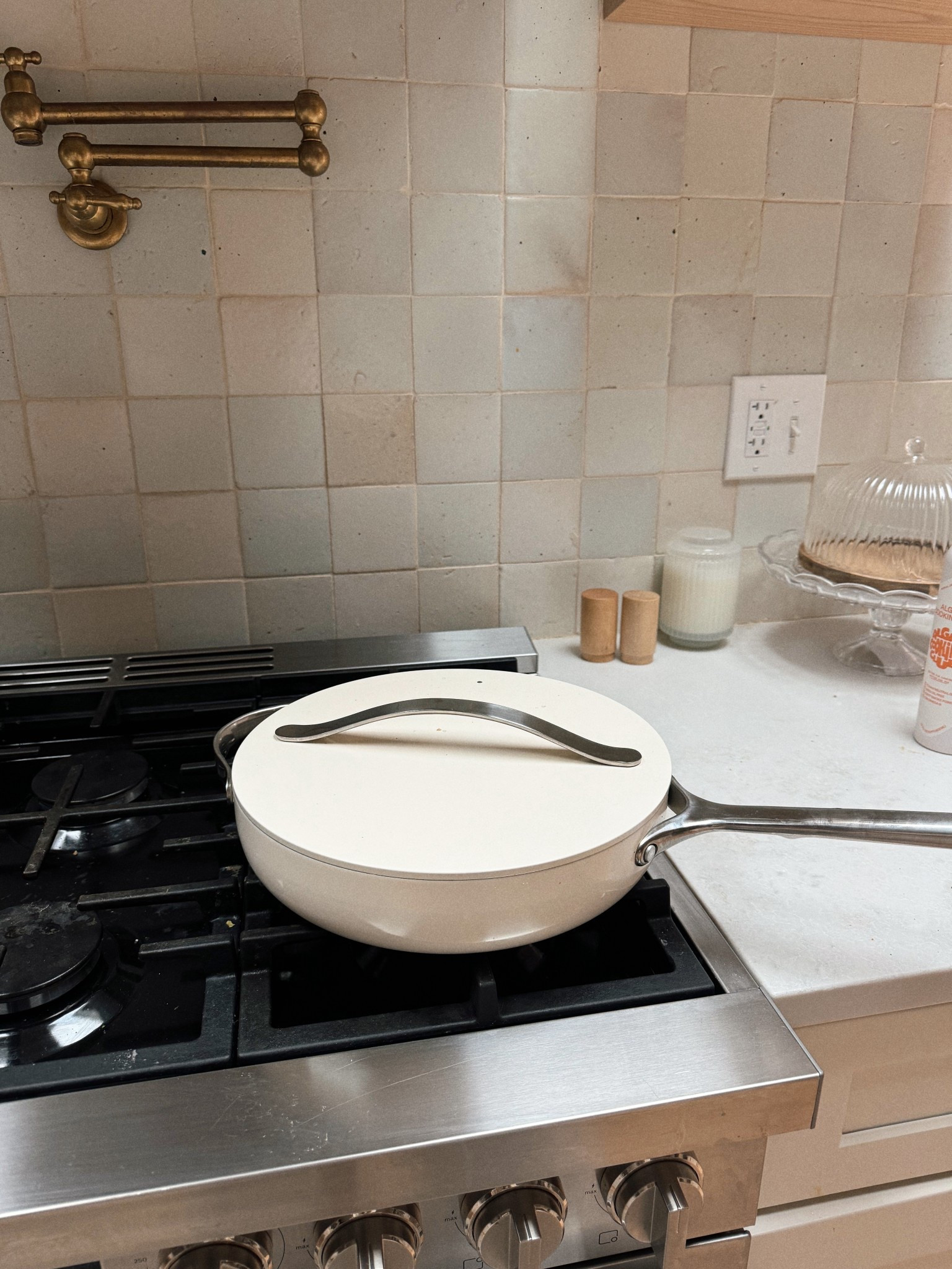 Caraway non-toxic sauté pan! 4.5 quart, it's huge and i use it every day!!!