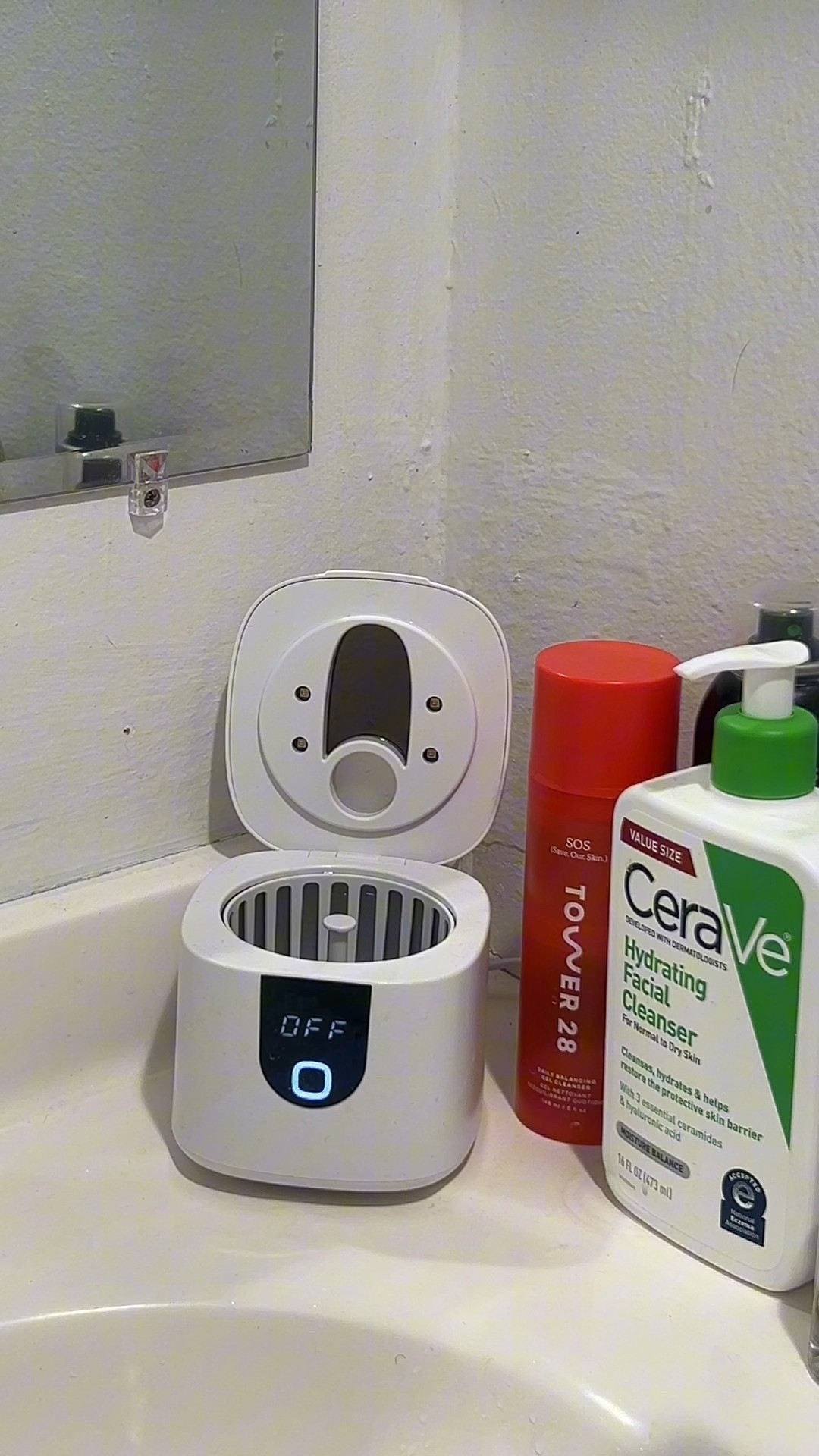 What I use to clean my retainers 💕

#LTKHome #LTKFindsUnder100