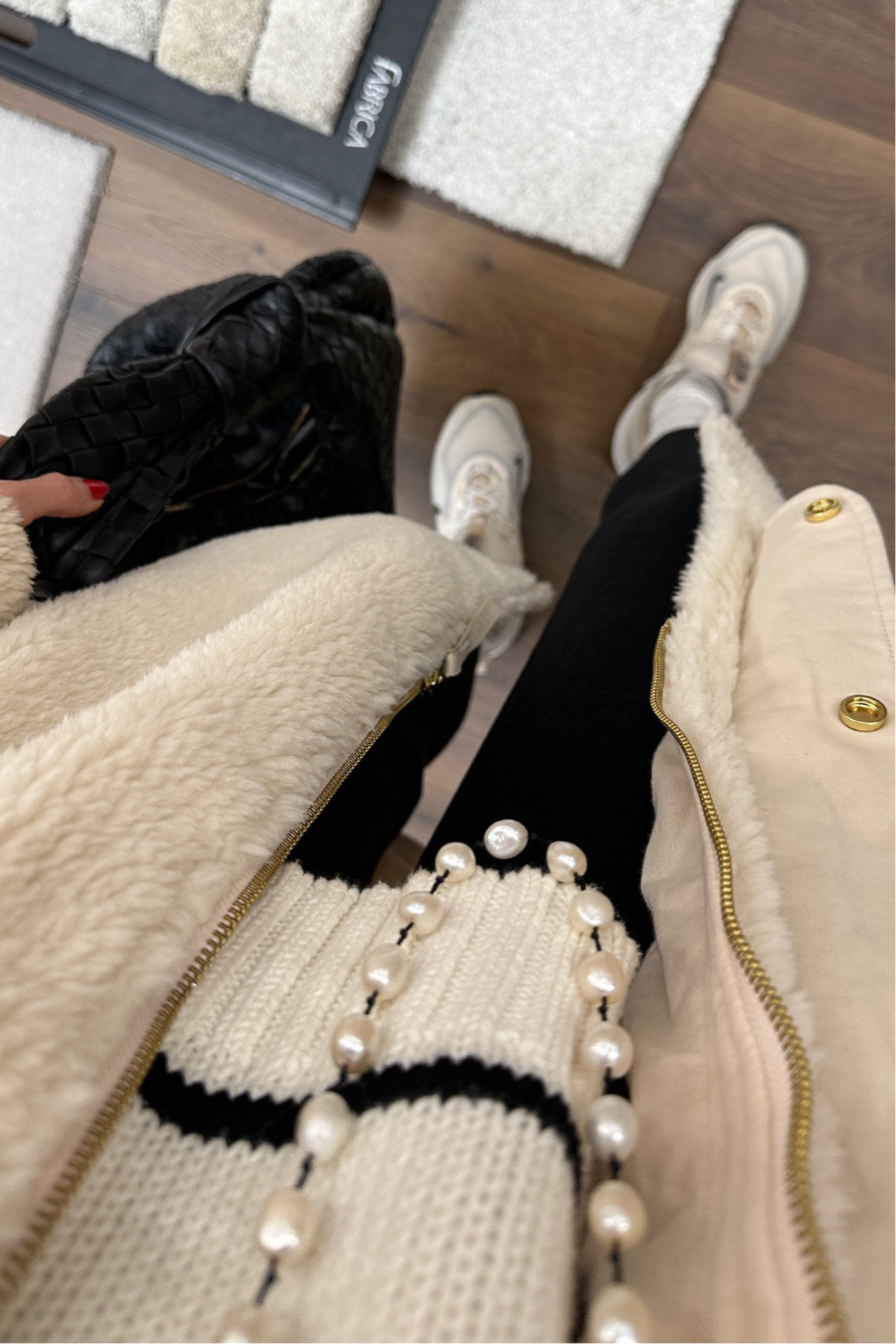 This jacket is so cozy! Wearing the size small coat in Sandshell 🤎 these sneakers are full stock and on sale!

#LTKFindsUnder100 #LTKStyleTip