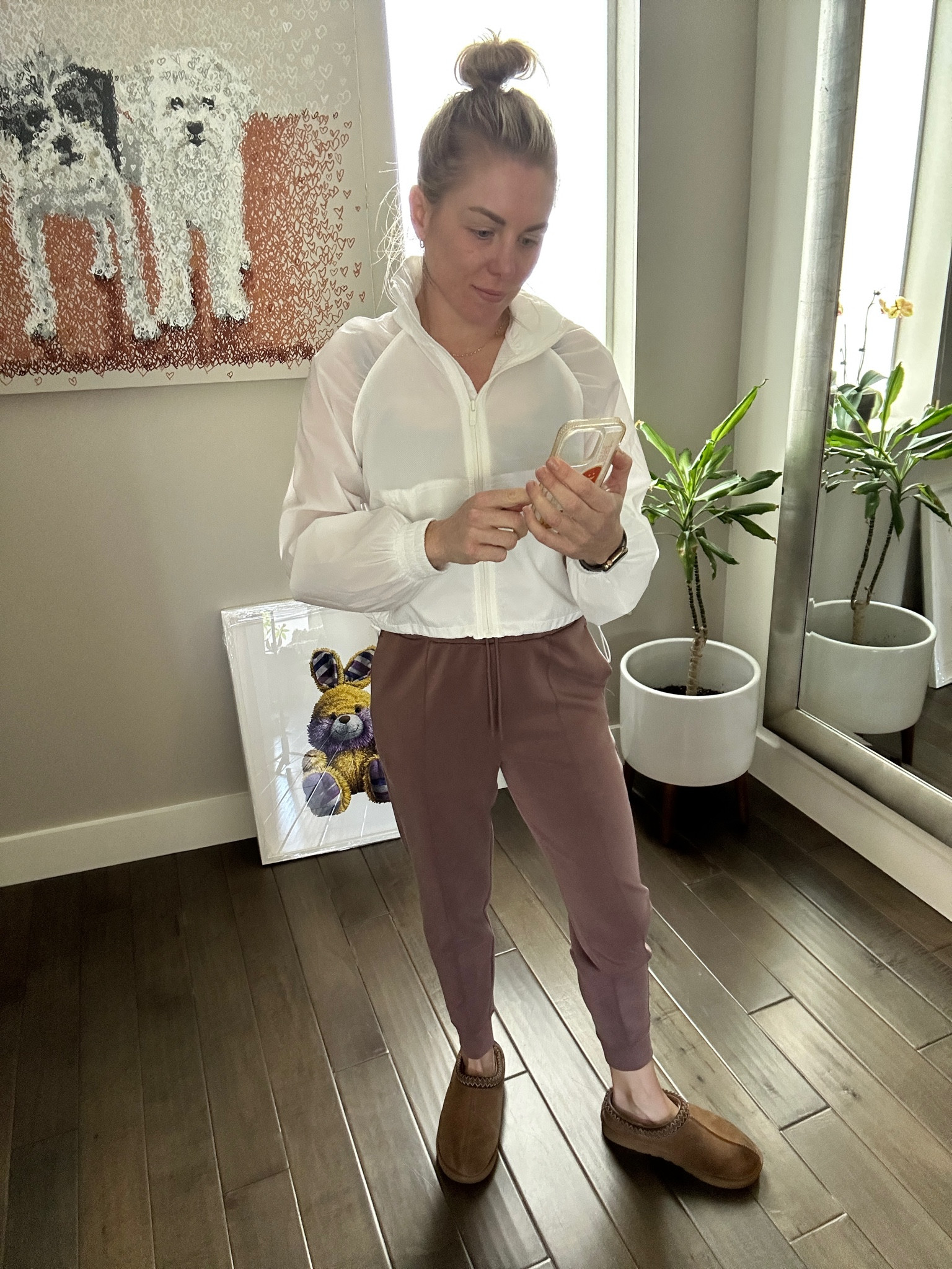 Target blew me away with my latest shop! These joggers are as soft as Vuori and a fraction of the price. I also loved this little wind breaker, perfect for spring and very packable. 