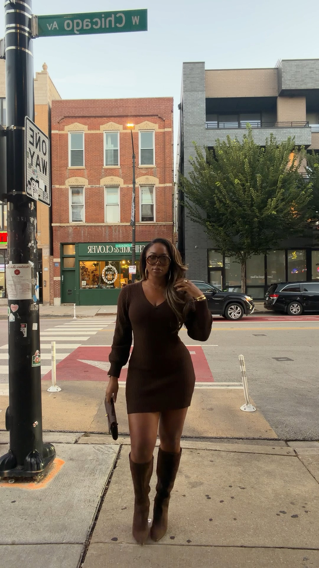 Love this all brown look!!! 😍✨ wearing a medium dress and the SPANXXX all im saying is they’re worth it. Also tagging my more wallet friendly  Shapewear