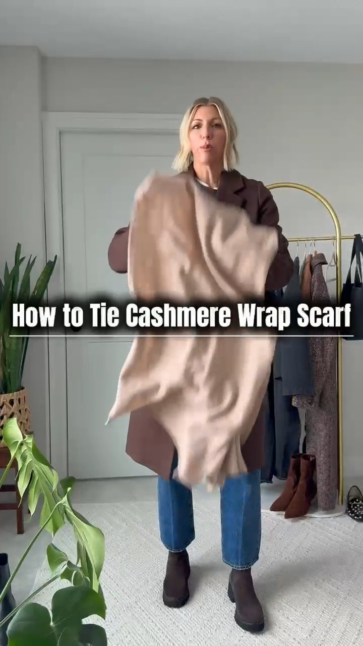 How I tie a cashmere wrap

#LTKSeasonal #LTKmomlife #LTKootd