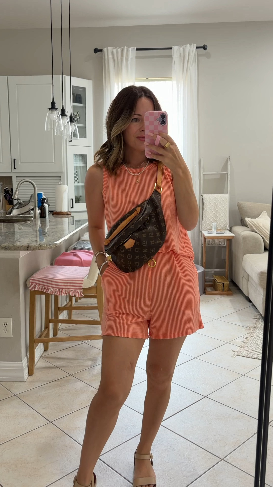 #ootd 🧡🍊 

#LTKPetite #LTKdayinmylife #LTKgrwm