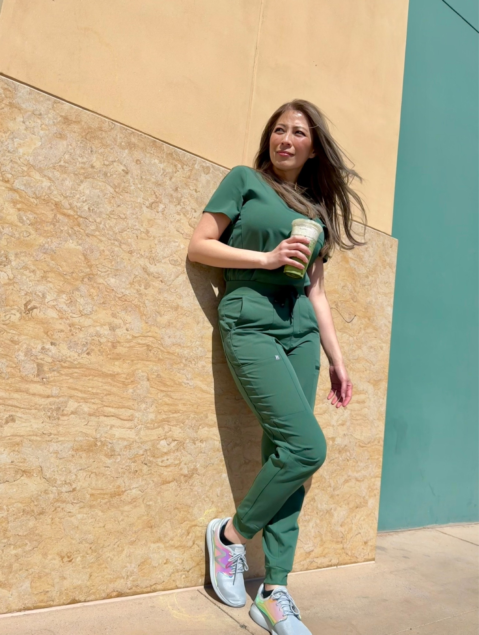 When your outfit matches with your new favorite drink #fableticspartner @fabletics 


#LTKworkwear #LTKfindsunder50 #LTKfindsunder100