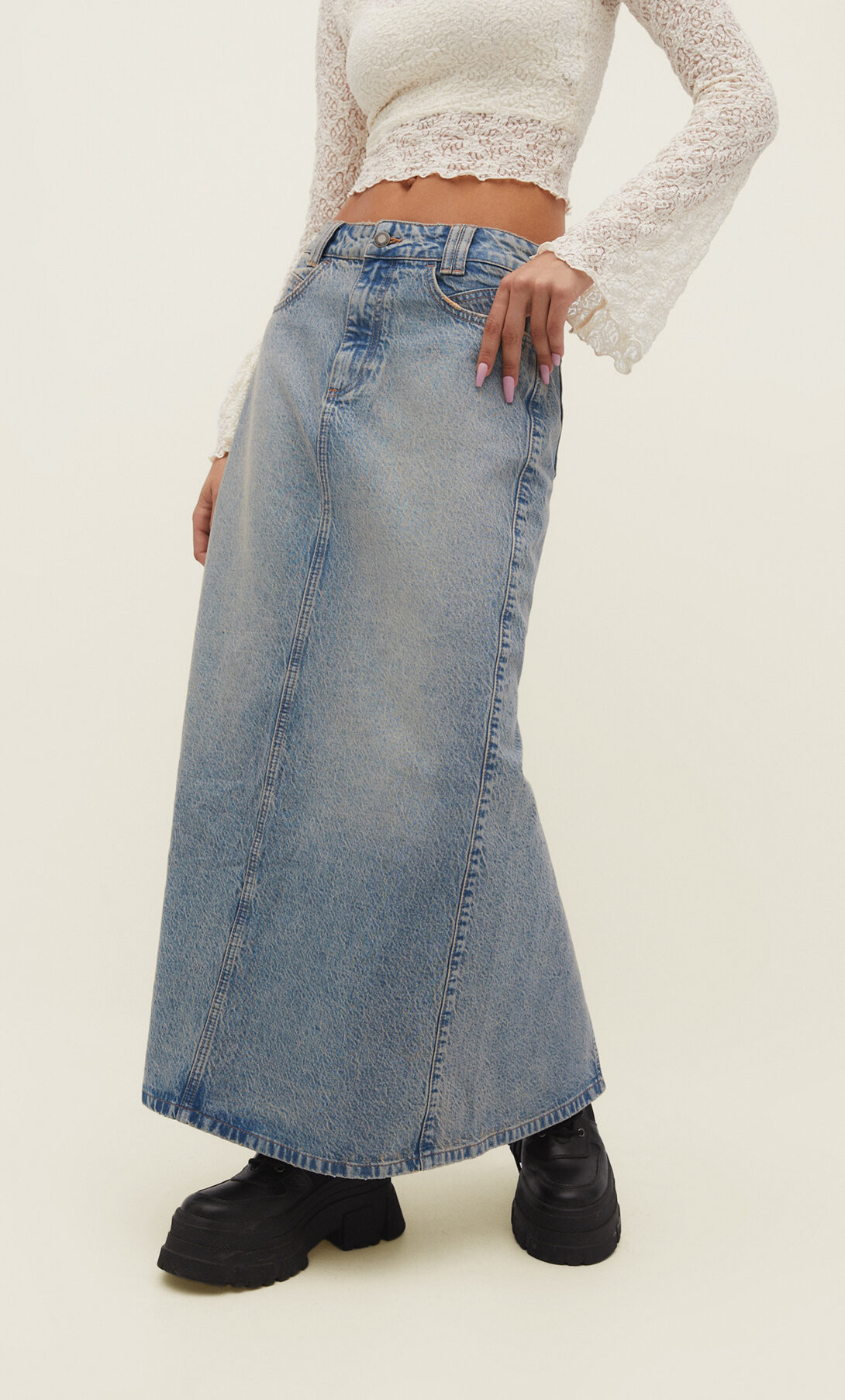 Long denim skirt - Women's fashion | Stradivarius United Kingdom | Stradivarius (UK)