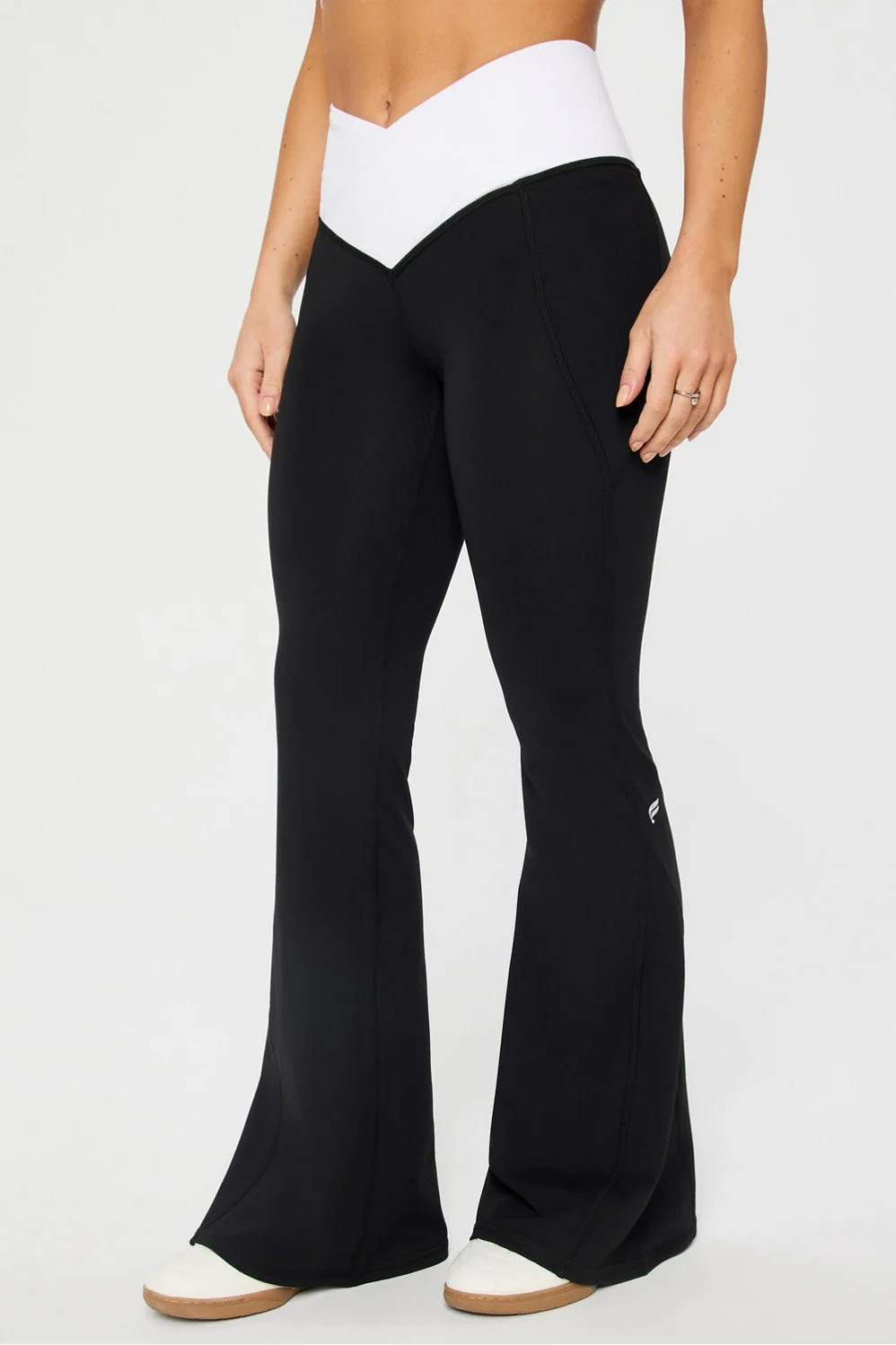 Oasis PureLuxe High-Waisted Crossover Flare | Fabletics