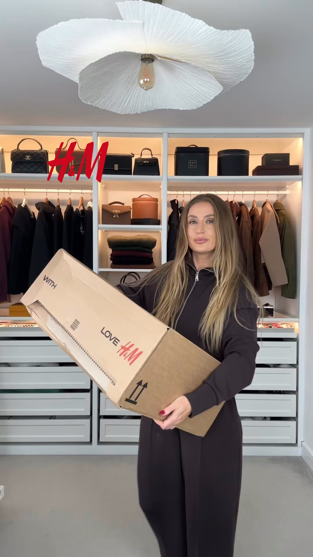 trying on everything I’ve ordered from H&M

#LTKautumn #LTKuk #LTKeurope
