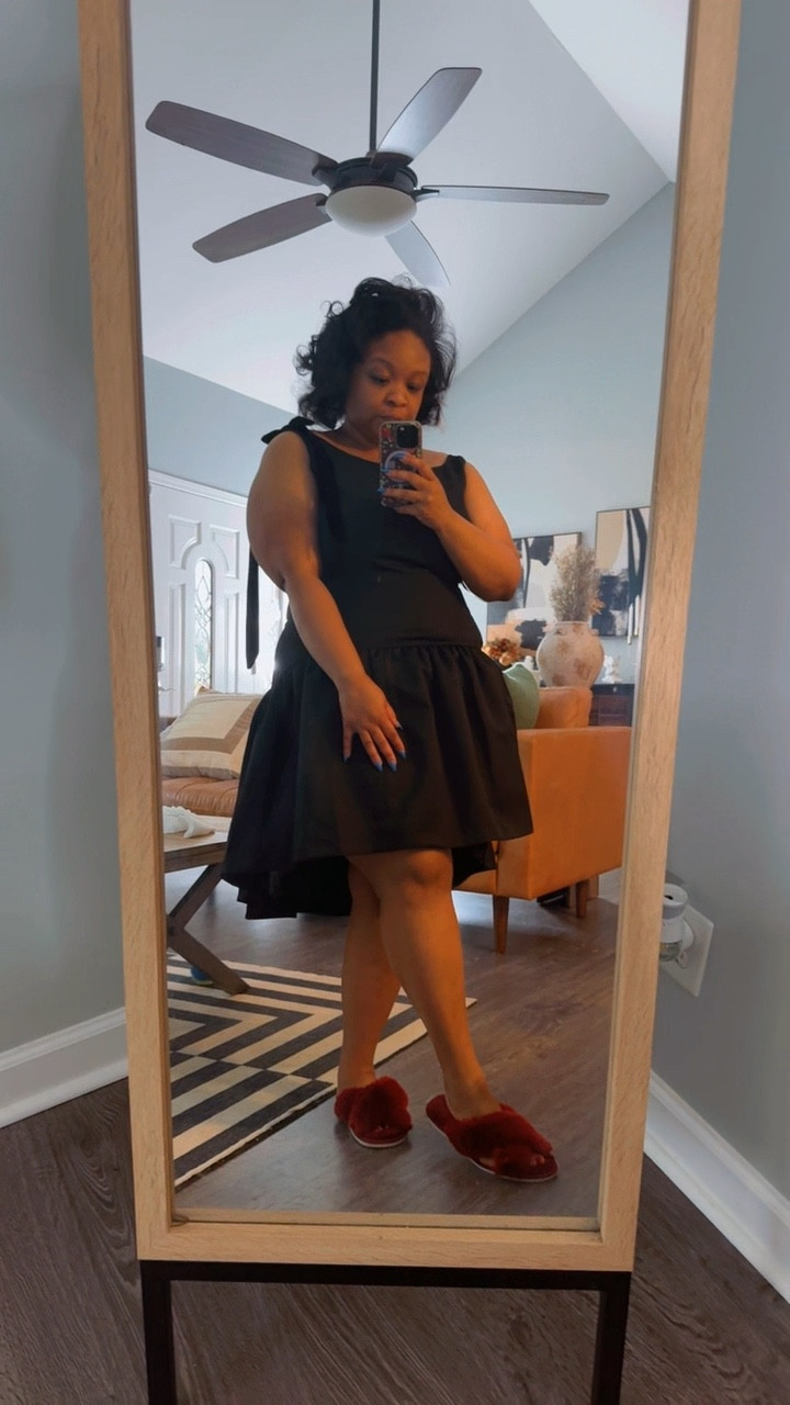 Just wanted to share my goal dress with this platform! 🫶🏽