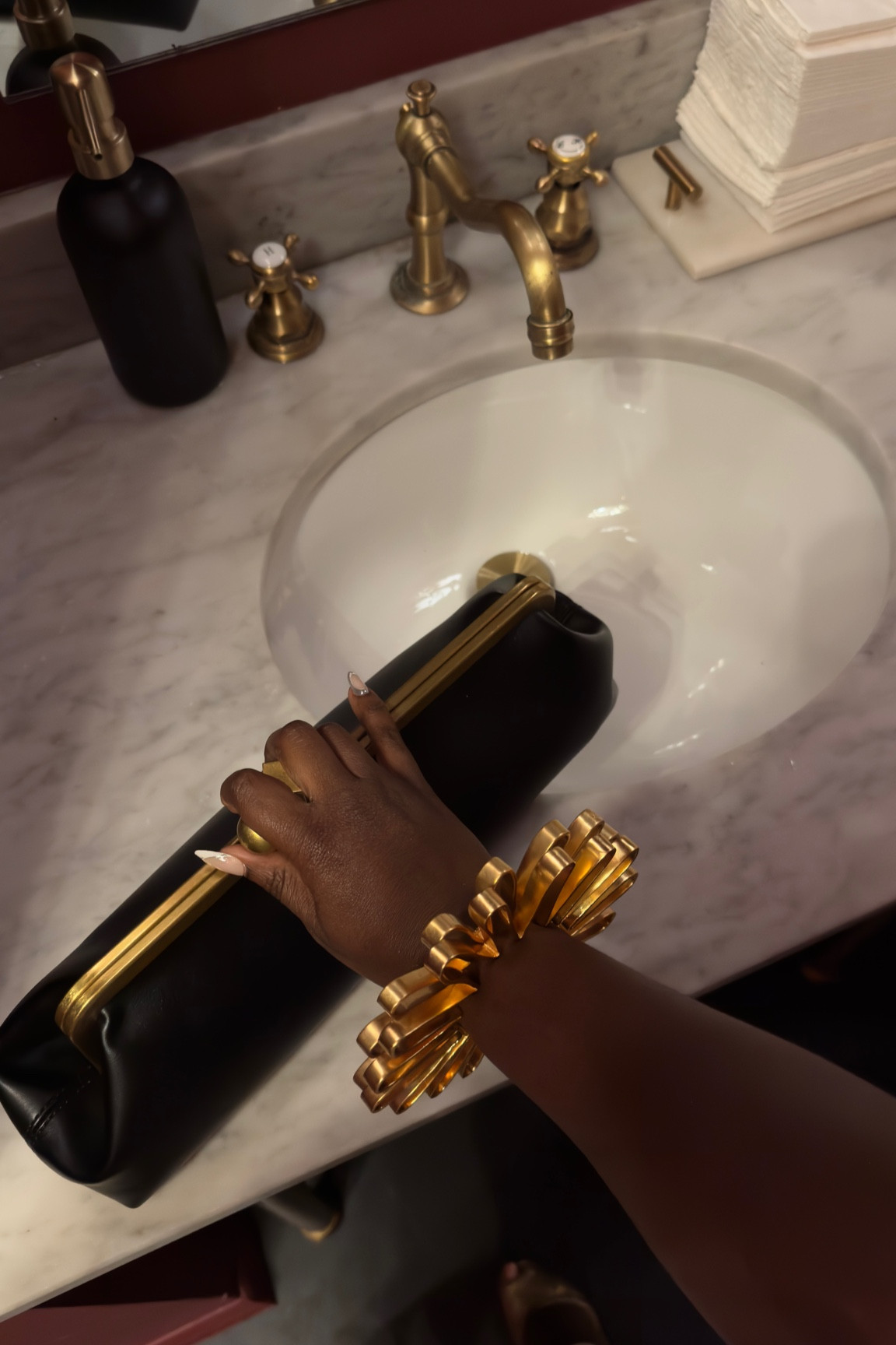 Affordable east west clutch 