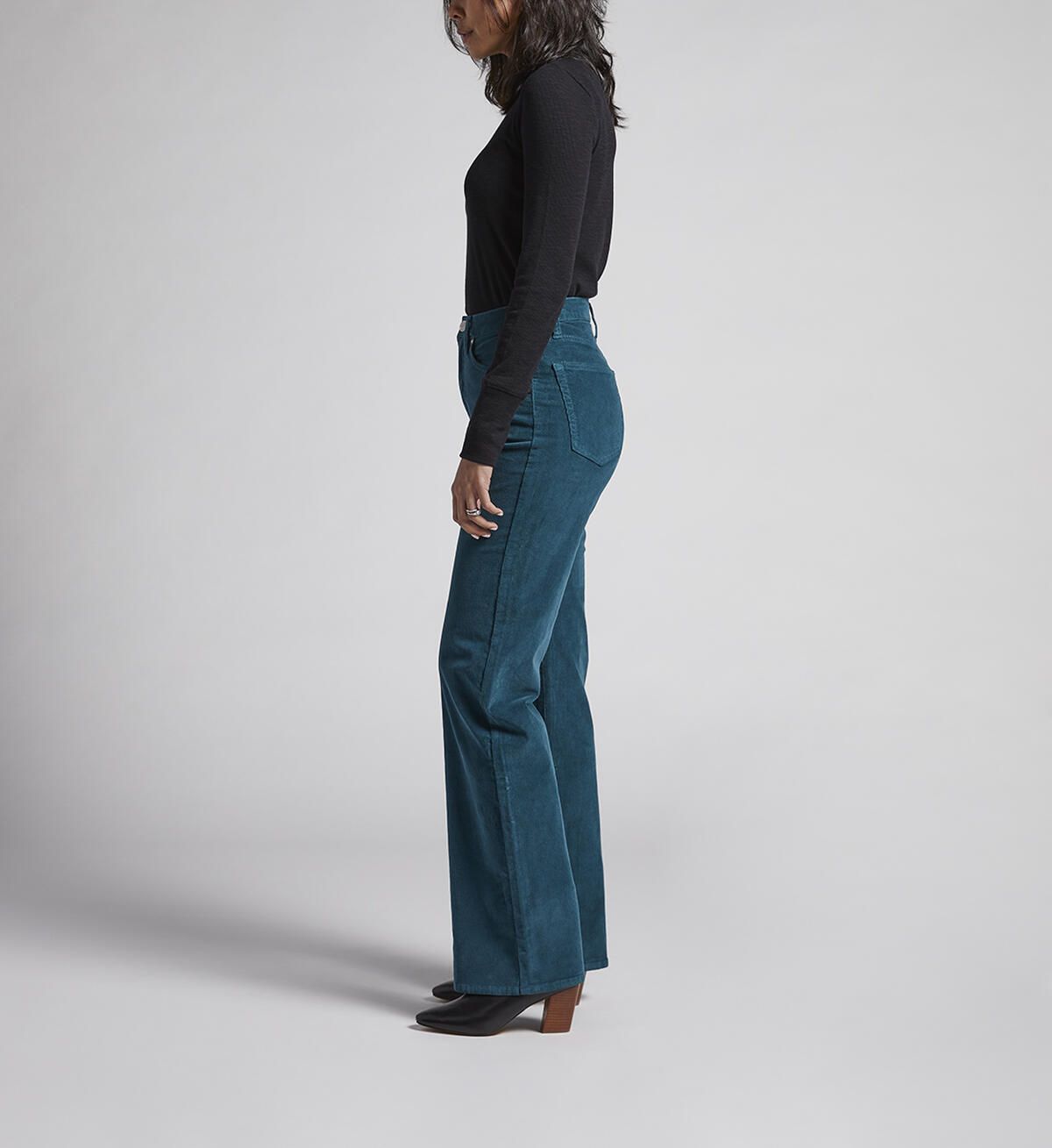 Highly Desirable High Rise Trouser Leg Pants | Silver Jeans Co. (US)