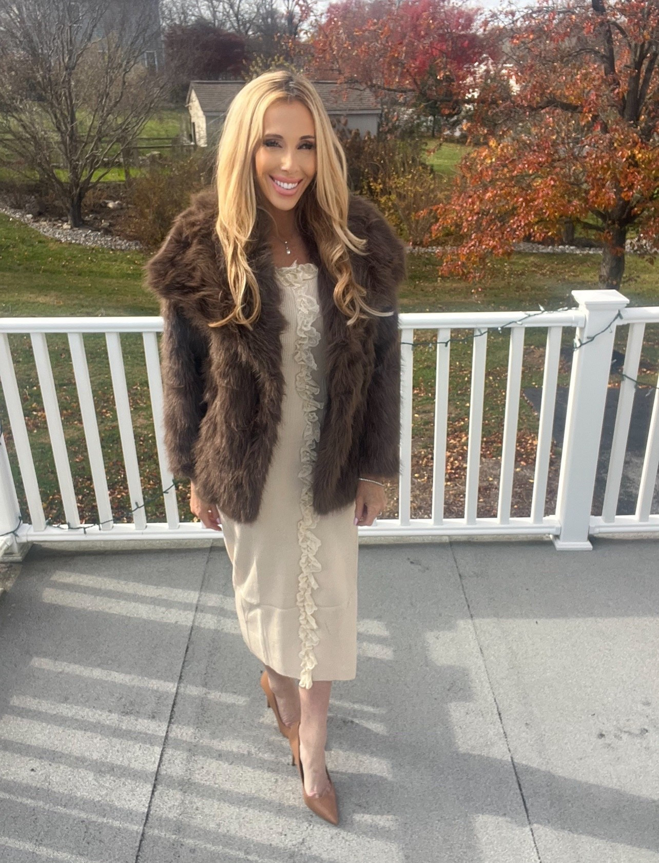 Cozy stylish faux fur coat ❤️❤️

#LTKStyleTip #LTKOver40 #LTKFindsUnder100