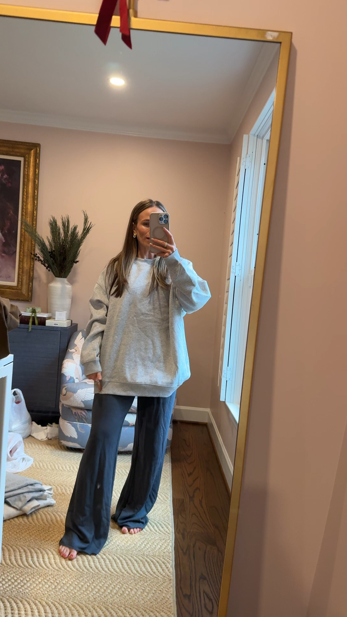 I don’t love this color, but love the pants. I would say to order your true size.

#LTKootd #LTKFindsUnder50