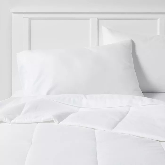 All Season Down Alternative Machine Washable Comforter - Room Essentials | Target