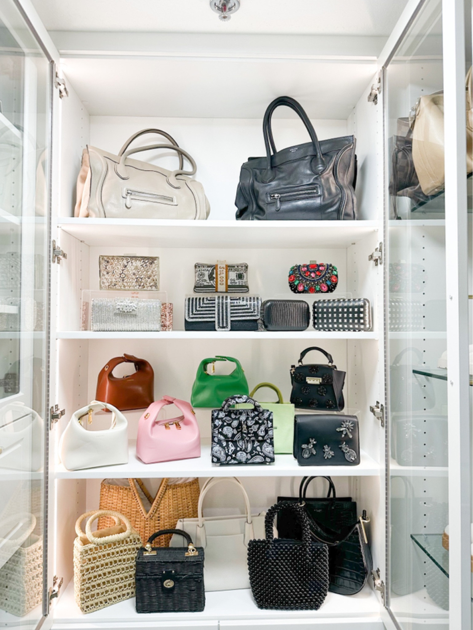 Accessories Organization ✨

#LTKbeauty #LTKstyletip #LTKhome