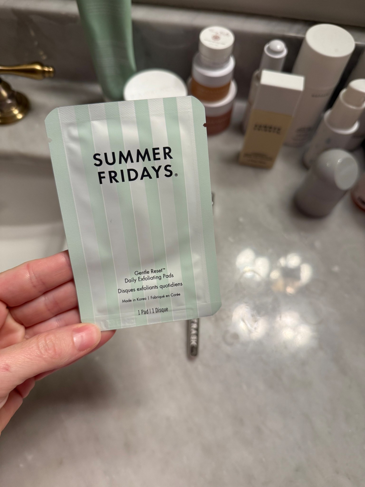 My latest skincare obsession! I’ve never met a @summerfridays product I didn’t like but this is just so good! Exfoliating but not harsh. Not redness or irritation just a good clean feeling!

#LTKselfcare #LTKBeauty