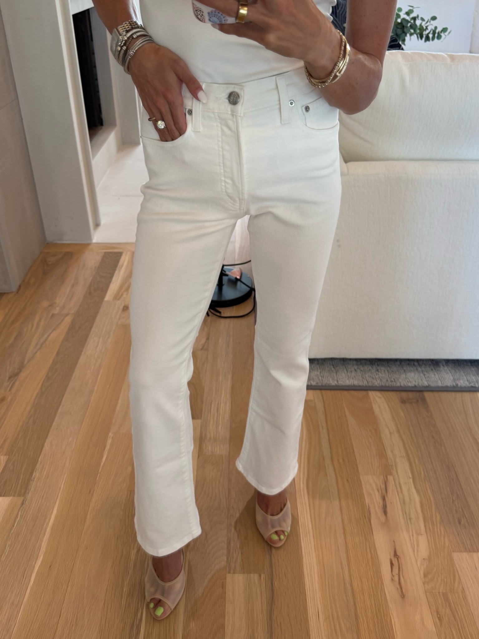 Petite friendly white jeans size 23 mesh heels that looks designer

#LTKPetite