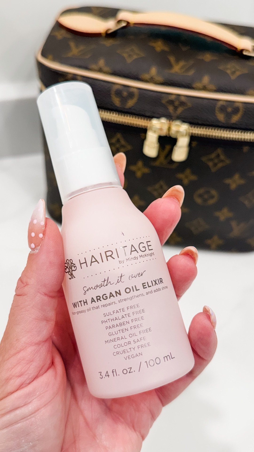 The best hair smoothing oil!