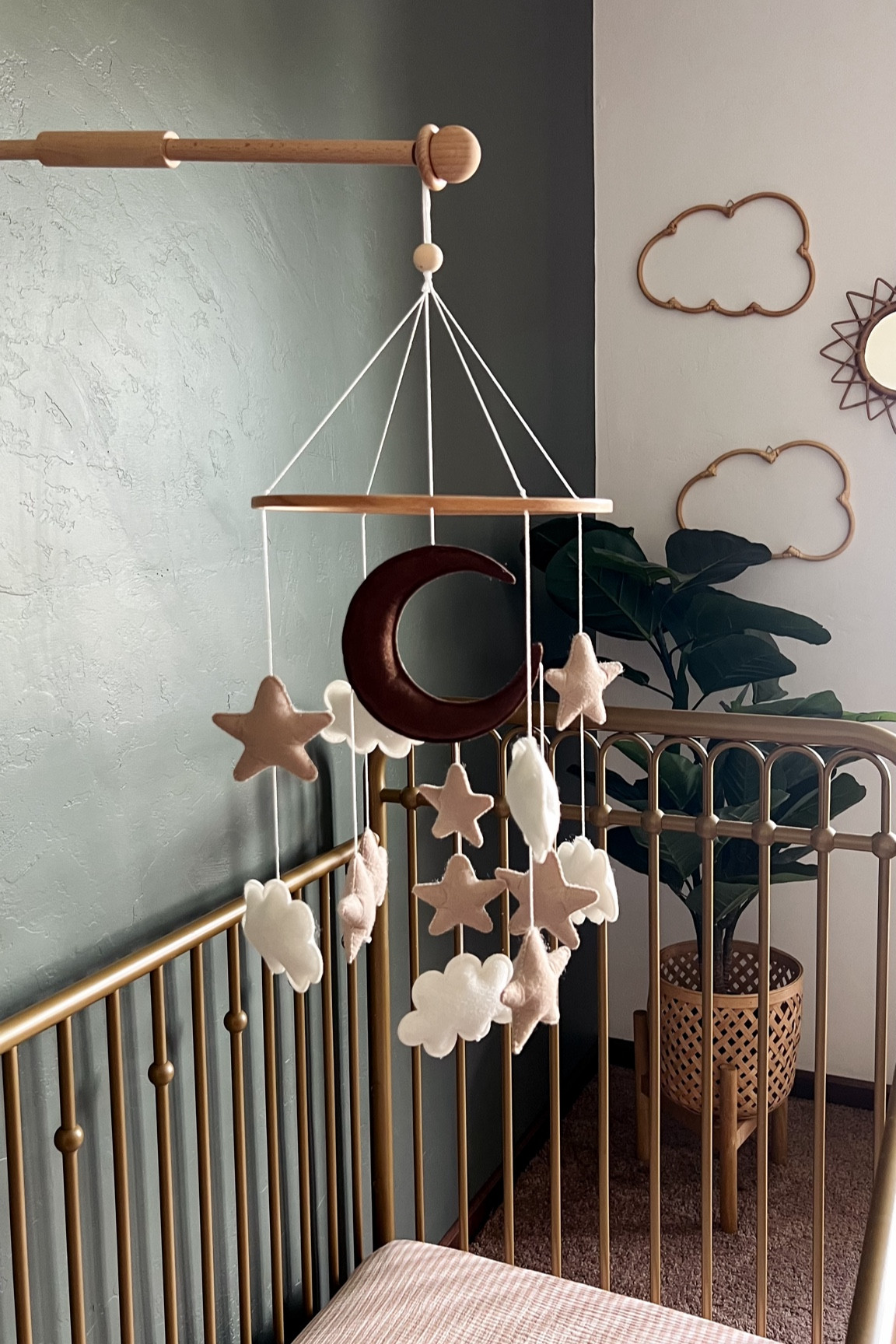 Neutral nursery vibes complete with the sweetest mobile. Both the arm and mobile are under $50! 

#LTKbaby #LTKkids #LTKhome