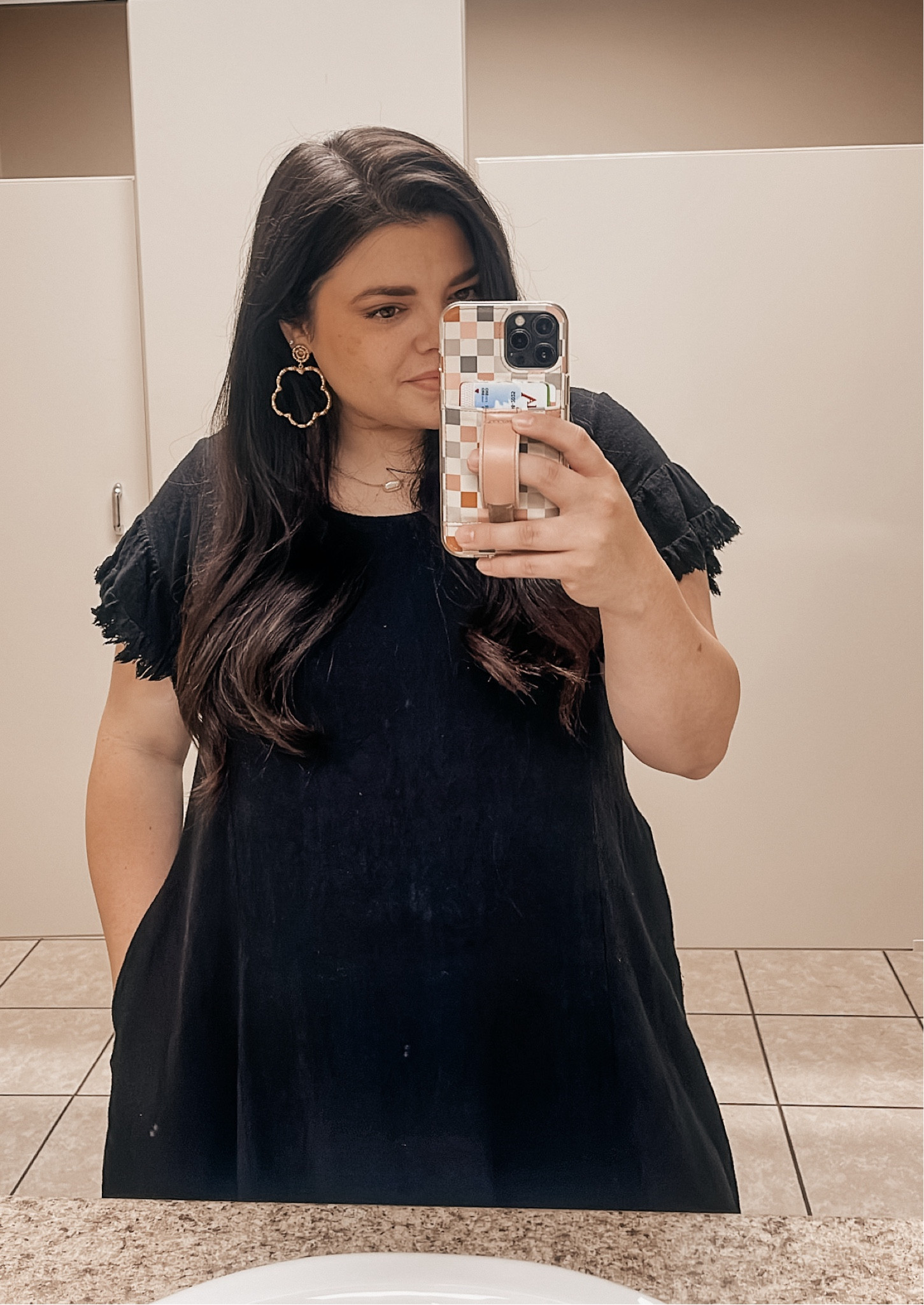 Love these gold earrings! Such a statement piece when wearing solid colors.

women gold jewelry / midsize style / midsize summer outfit / brittneyablog

#LTKBeauty #LTKStyleTip #LTKMidsize