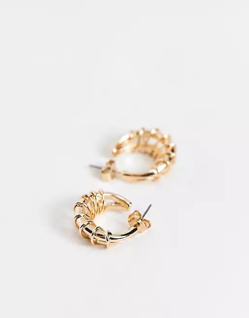 Weekday Hedda ring detail hoop earrings in gold | ASOS (Global)