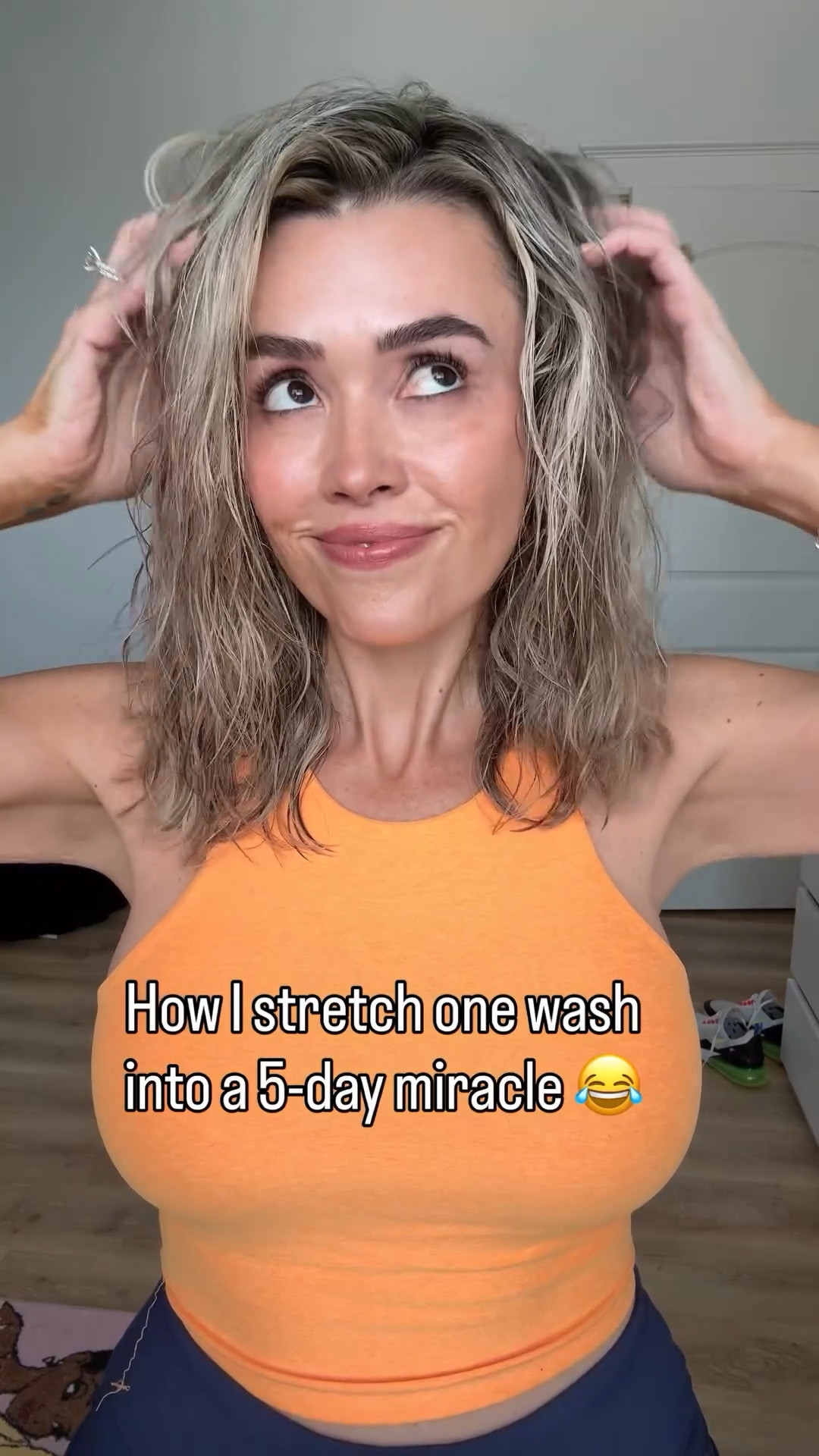 Seriously because who has time for hair wash days!!! Day 4 hair and still fooling everyone.  Comment “Curls” and I’ll DM you my holy grail products!

#momsover40 #momhair #over40beauty #over40andfabulous