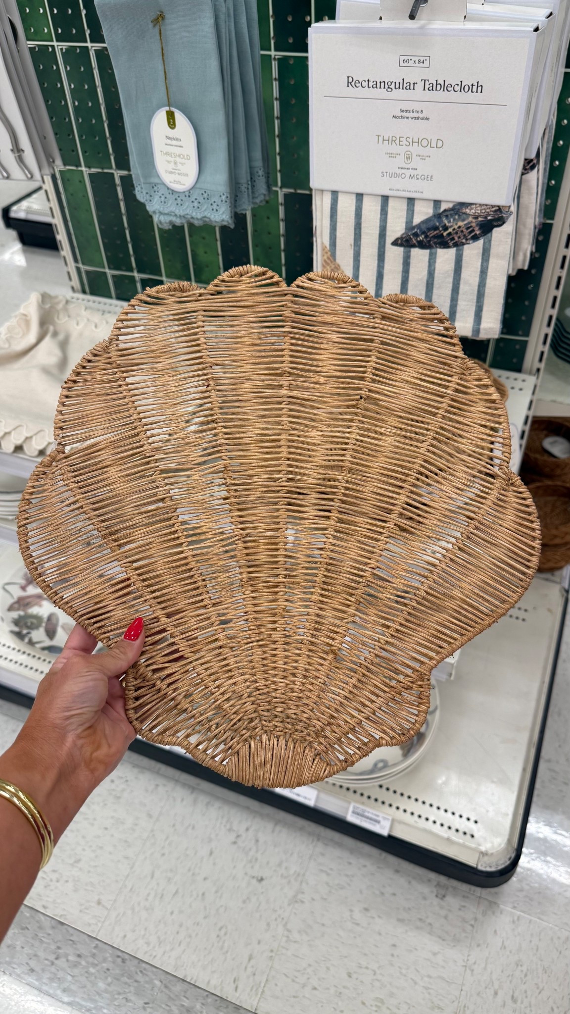 These seashell chargers are you kidding me??!! 🐚🌸 I’m obsessed 

Spring home decor, target must haves 

#LTKdayinmylife #LTKmorningroutine #LTKHome