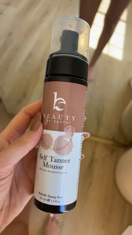Top rated clean self tanner - apply a few coats for a darker look

amazon beauty, clean beauty, self tanner, clean self tanner 

#LTKFindsUnder50 #LTKBeauty
