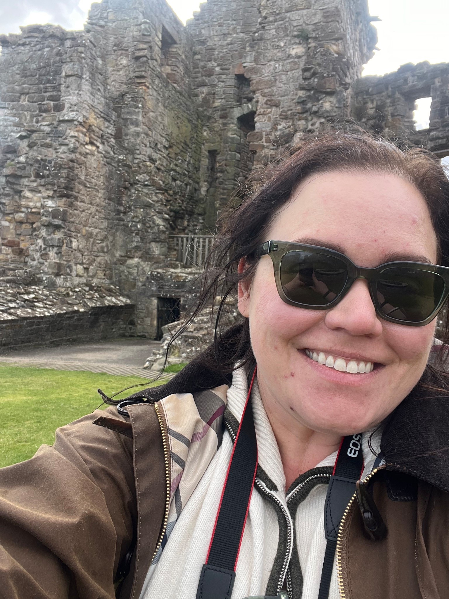 Scotland travel outfit 💚 This is what I wore while exploring the castle ruins at St. Andrews 🎉🏴󠁧󠁢󠁳󠁣󠁴󠁿

#LTKSeasonal #LTKStyleTip #LTKTravel