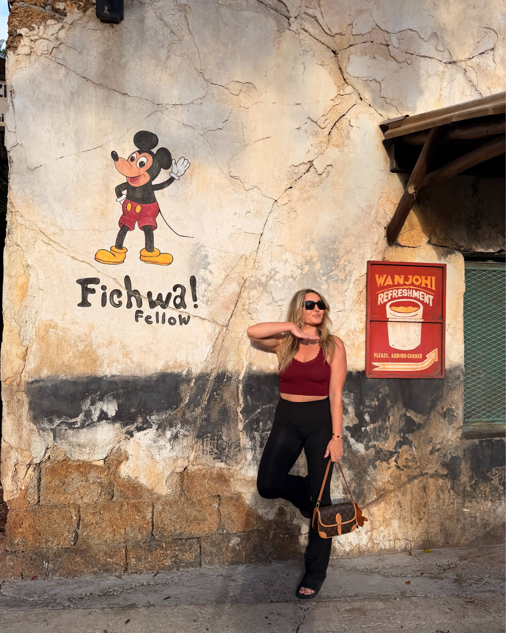 One of my favorite photo spots at Animal Kingdom 🌳🪾

currently that beautifully sweet spot in FL where it’s hot during the day but cools down as the sun starts to set. 

#disneyfit 

#LTKU #LTKSeasonal #LTKootd