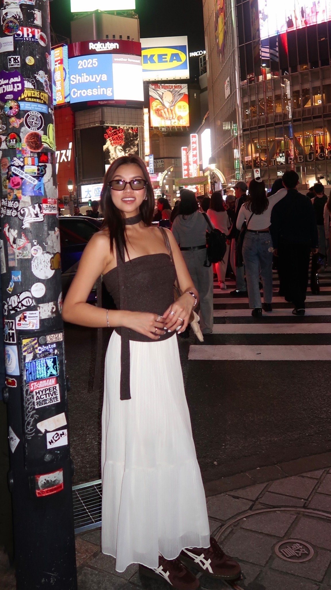 Top is from Walmart (tagged)
Skirt is from Uniqlo in Japan 
Shoes l: onitsuka tiger GSM brown