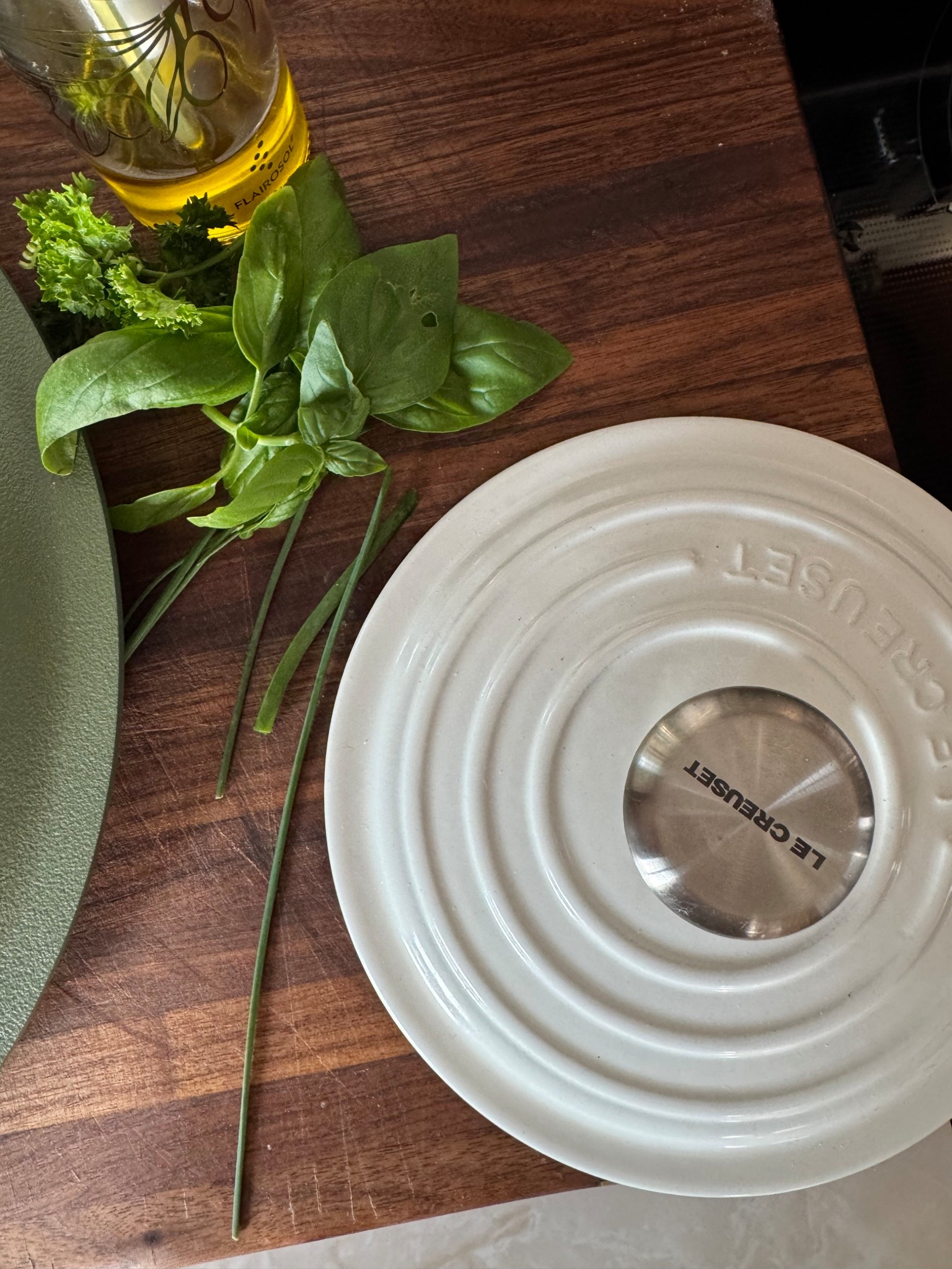 Oil Spray & Saucepan

#LTKHome #LTKFamily #LTKFindsUnder50