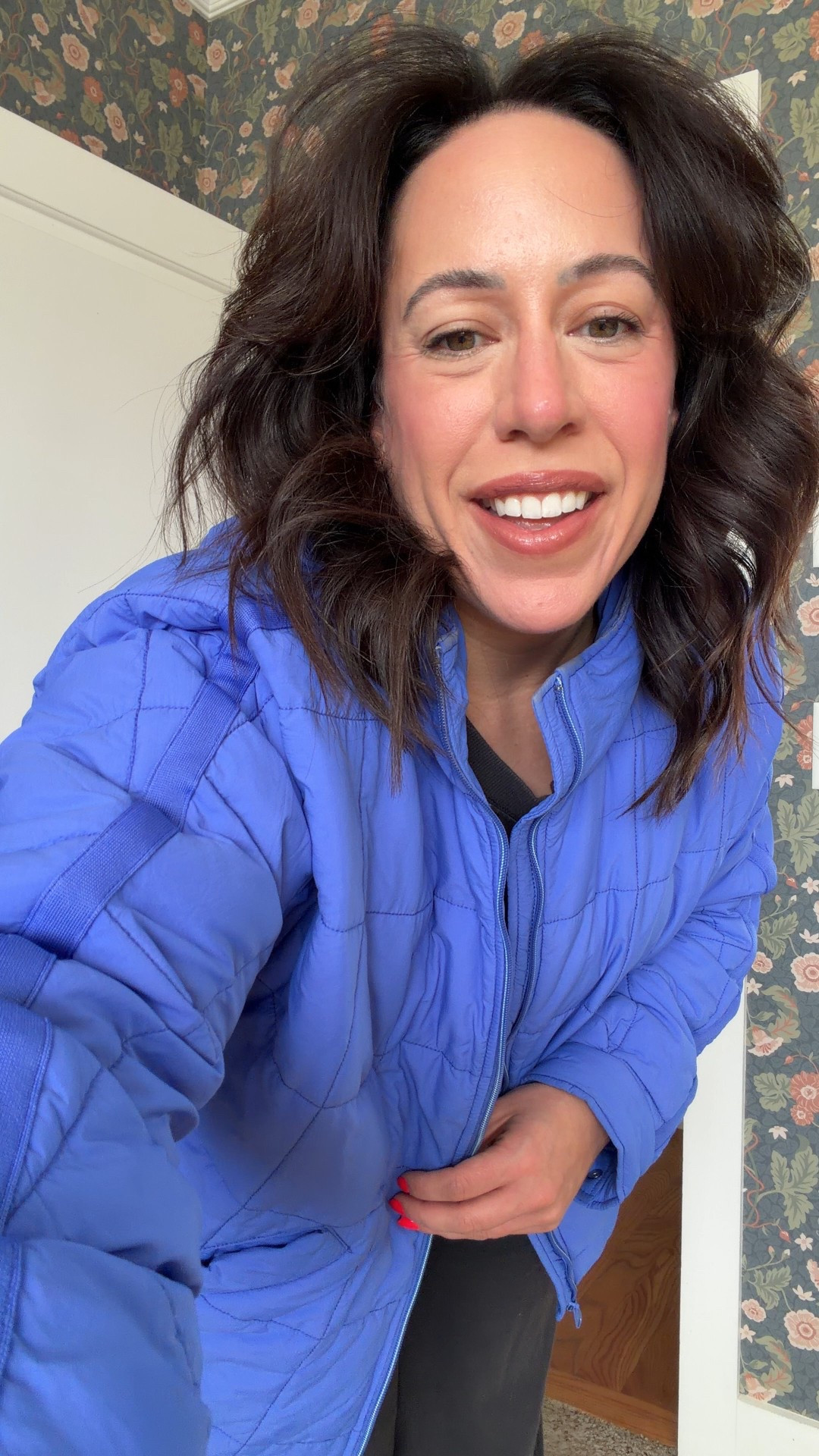 Saturday travel OOTD wearing size XL in set and large in jacket! 

#LTKMidsize #LTKmomlife #LTKgrwm