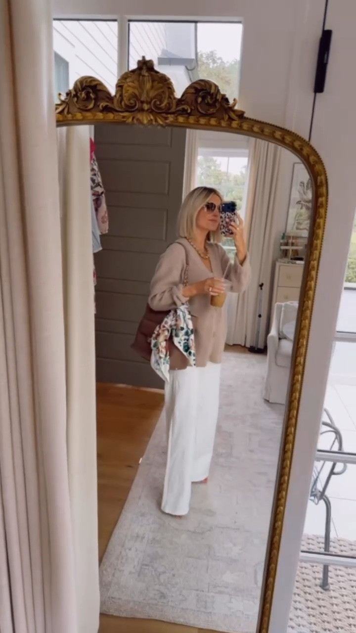 This oversized cardigan paired with these white jeans is such an easy outfit to put together! I added some fun accessories to elevate the look a little! Wearing XS/4! Loverly Grey, quince, cardigan, white jeans, wide leg jeans, spring outfit, Target, spring workwear



#LTKootd #LTKSeasonal