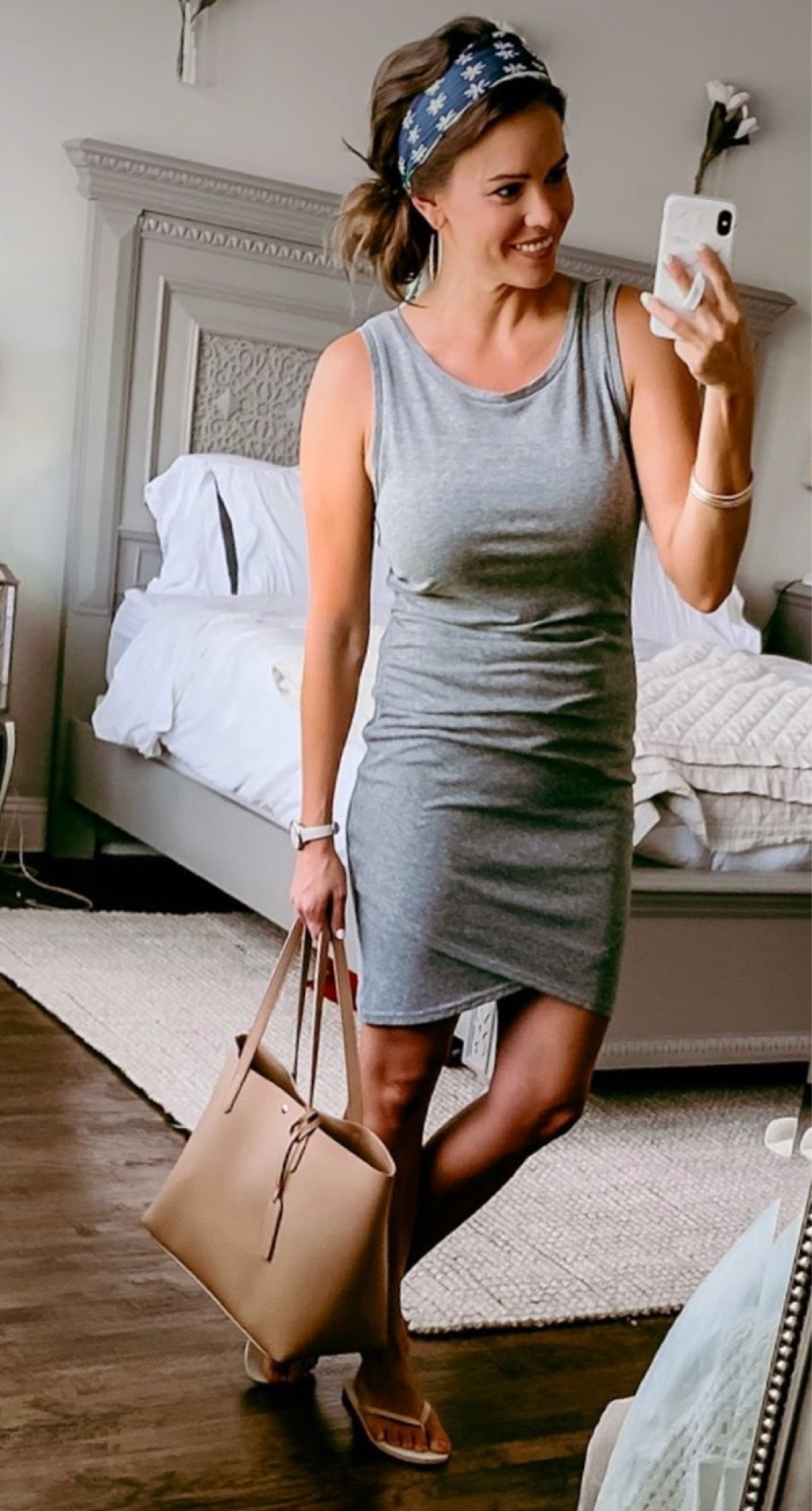 Spring Outfit Idea


Spring  spring outfit  spring dress  spring fashion  spring style  grey dress  tote bag  what I wore  trendy fashion  trendy style  

#LTKstyletip #LTKSeasonal