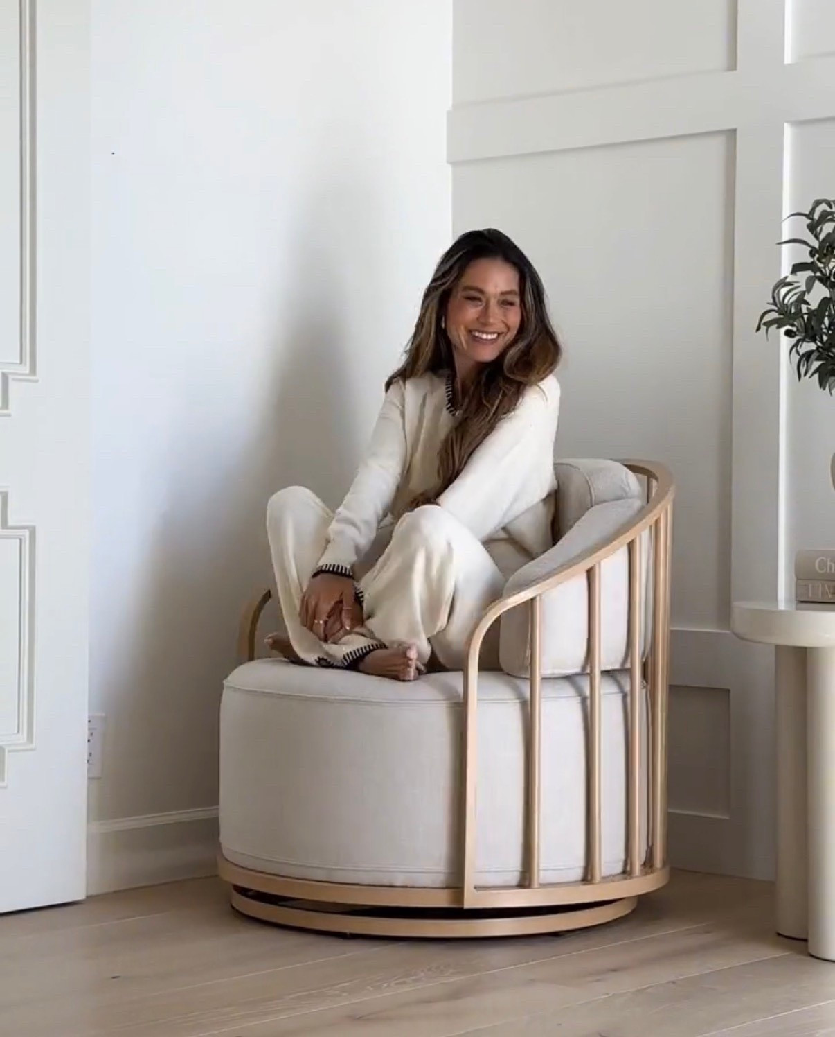 Scroll to shop! Follow for more finds! Xo! 🥰 

#LTKHome #LTKgrwm #LTKootd