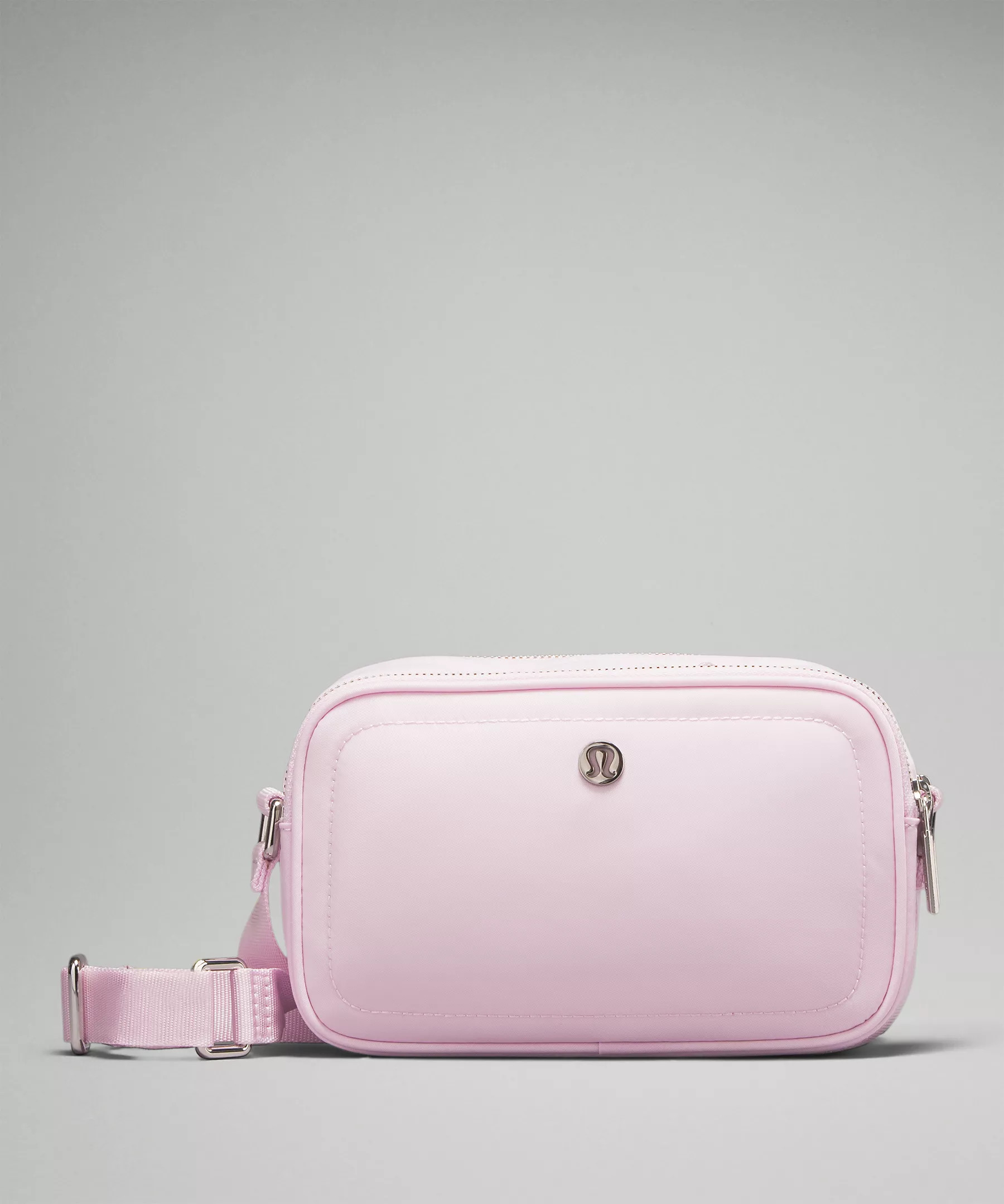 Crossbody Camera Bag 2L | Lululemon (US)