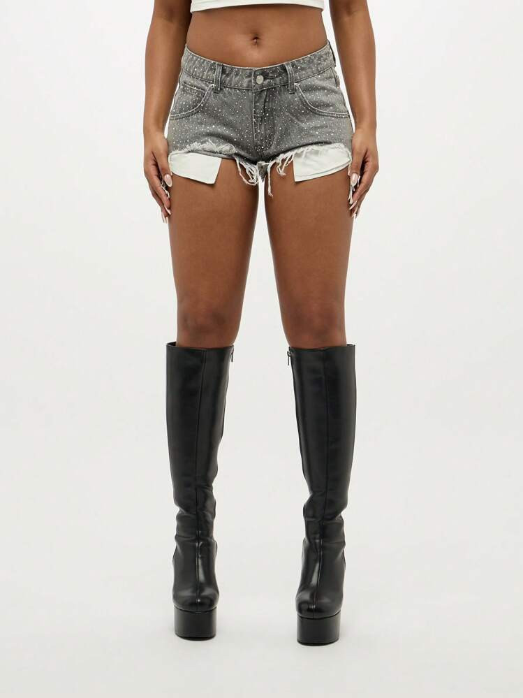 SUMWON WOMEN Festival Ready Distressed Sparkle Denim Shorts With Exposed Pockets And Raw Edge Hem For Summer Beach Party Concert | SHEIN