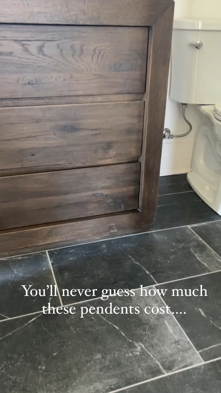 These lights are so good! And only $30! 
.
.
Bathroom renovation
Vanity lights
Bathroom lights
Luxury home
Bathroom decor


#LTKVideo #LTKfindsunder50 #LTKhome