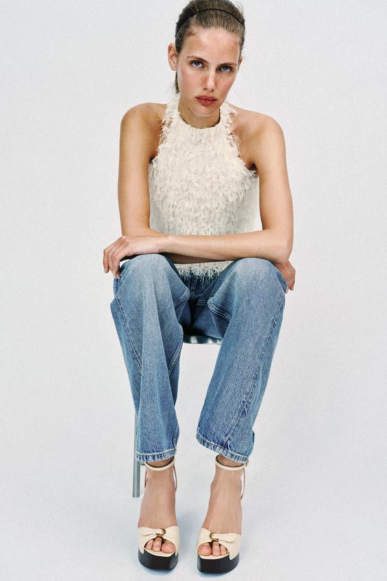 Platform sandals. Front strap with buckle detail. Ankle strap closure. High heel with platform. P... | Zara US