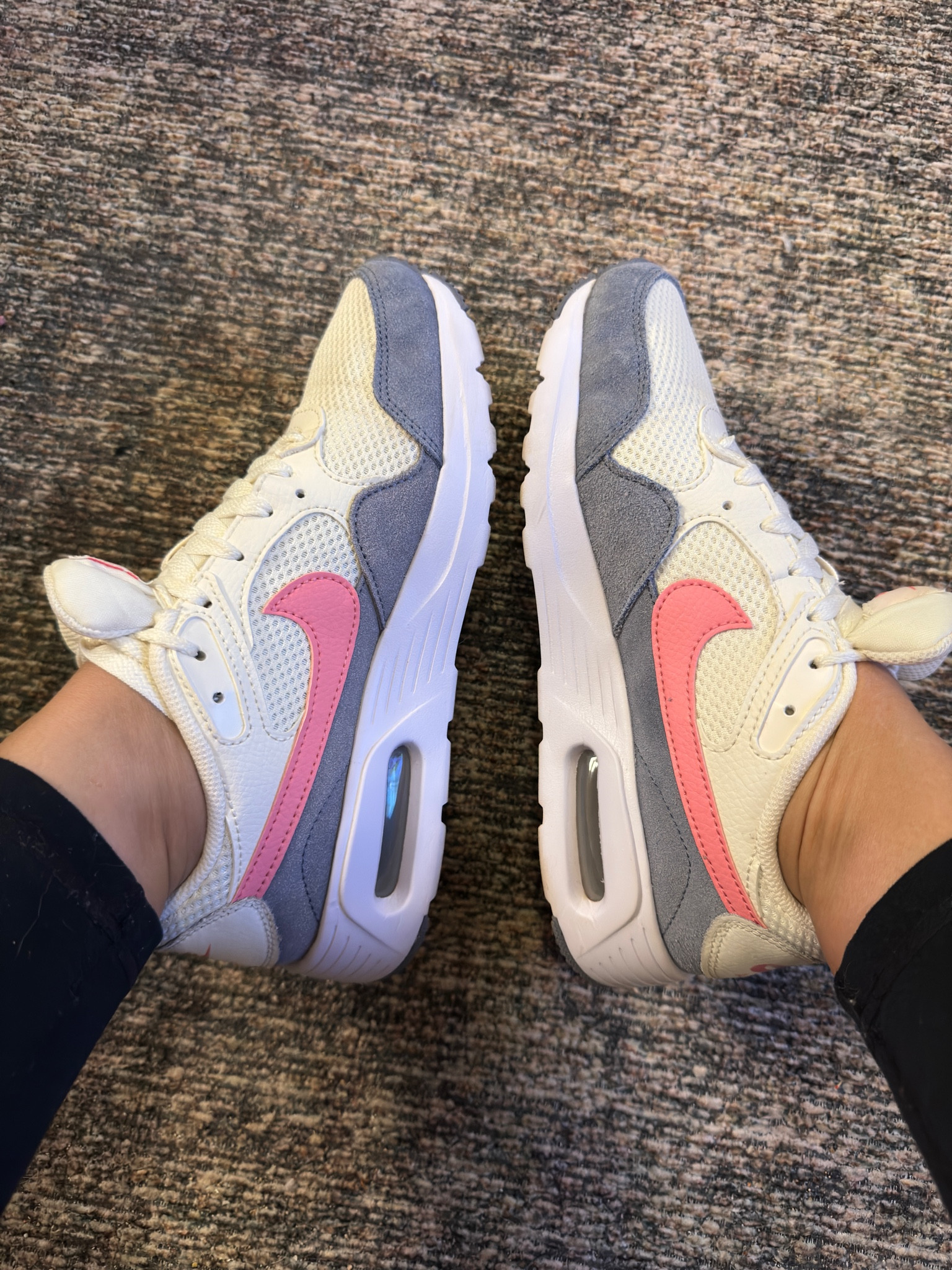 Nike Shoes 😍

#LTKfindsunder50 #LTKfindsunder100 #LTKsalealert