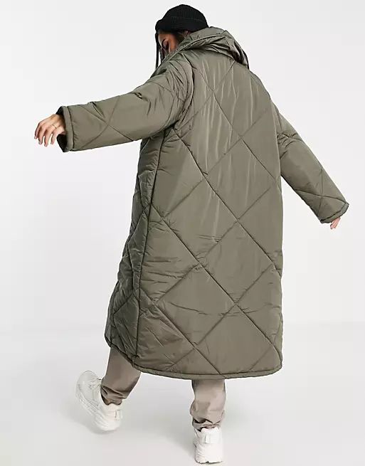 ASOS DESIGN oversized hero quilted maxi coat in charcoal | ASOS (Global)