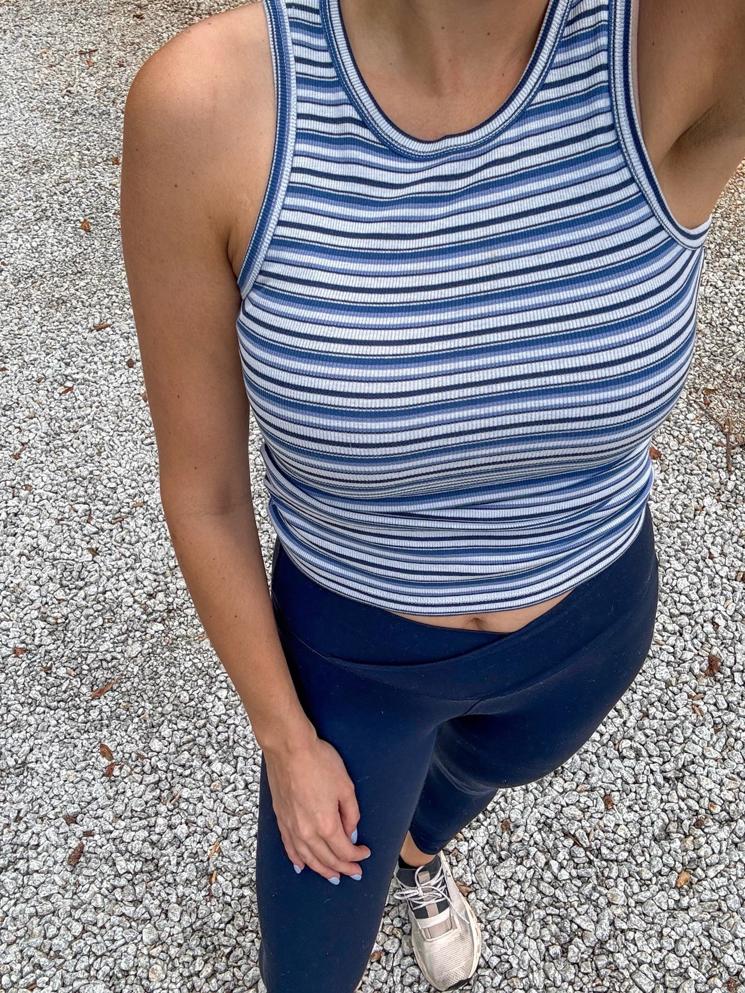 navy +stripes ootd 

Wearing a medium in the top and bottom 
#amazonfashion #stripes #activewear