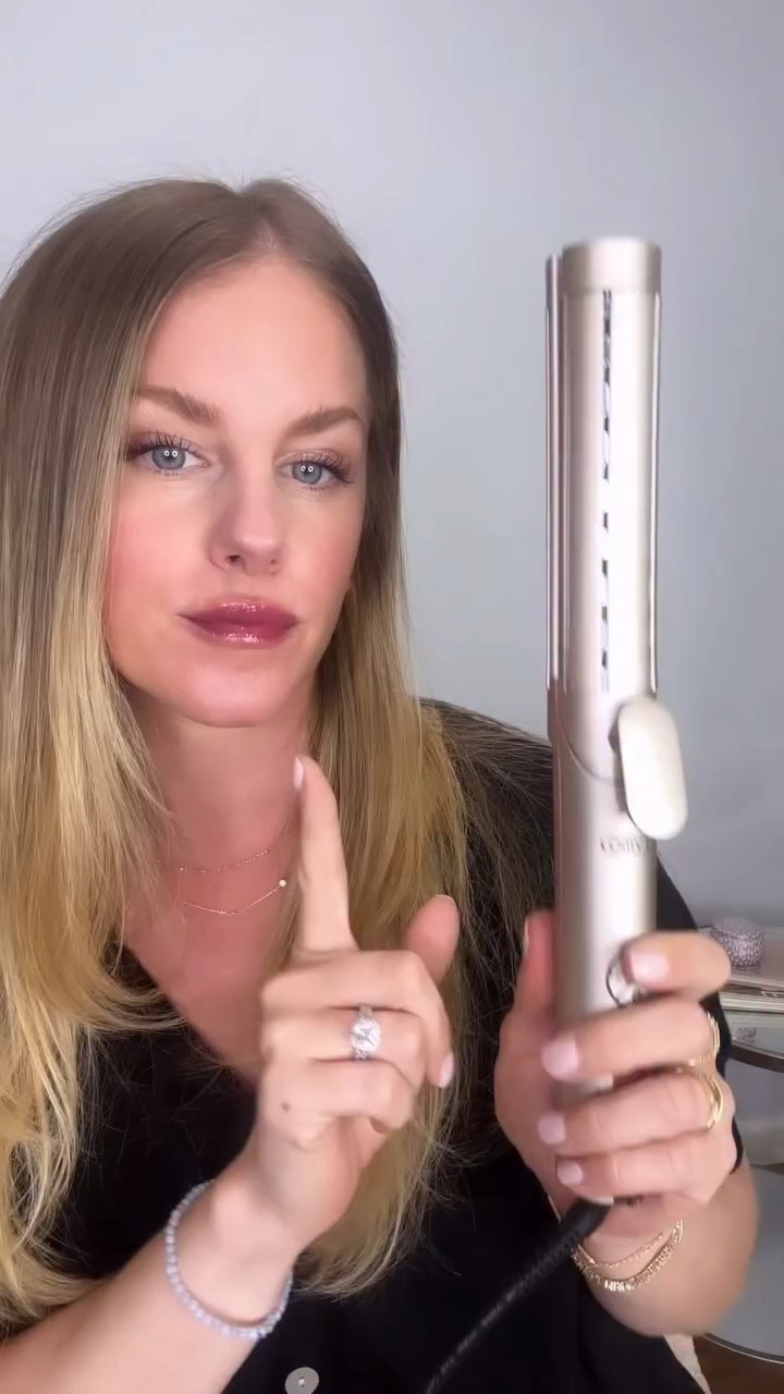 The hair tool that does it all is finally BACK IN STOCK! 🙌✨ Just comment HAIR and I’ll send you the links! 

The @tymo_fashiontech AirQ 2-in-1 Straightener + Curler makes getting ready so much easier. Whether you’re going for sleek and straight or soft bouncy curls, this tool does both with one easy-to-use design.

In this video, I’m showing exactly how I use it to create a quick, everyday style that looks like I spent way more time on my hair than I actually did!! 

#tymobeauty #curlstymo #EasyHairTutorial #MomLifeStyle Hair Routine.  Everyday Hair.  Affordable Beauty.  BeautyFinds Amazon Finds.