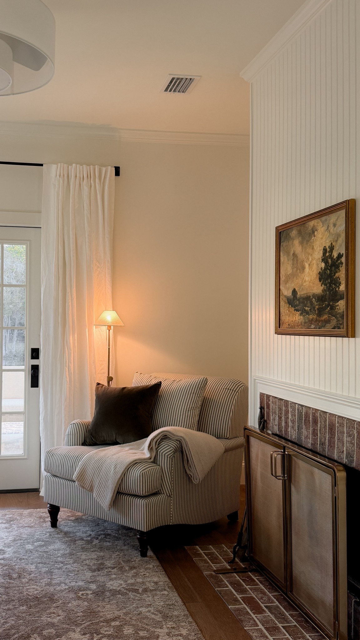 Bedroom corner 

#LTKHome