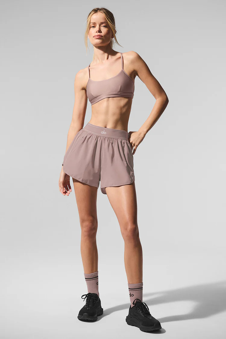 Airlift Intrigue Bra - Taupe | Alo Yoga (US)
