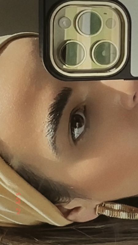 My favorite products to create the perfect feather brow